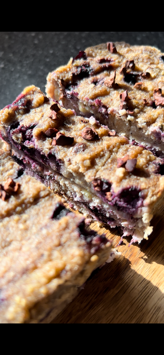 Bananenbrot mit Blaubeeren