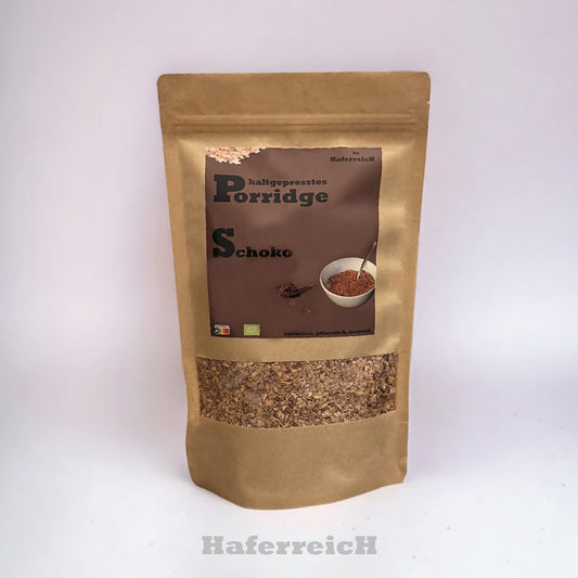 Verpackung von kaltgepresstem Porridge in der Sorte Schoko von der Marke Haferreich.